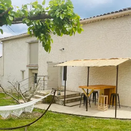 Sous Les Etoiles En Provence, Gite Les Grands Chenes Lurs Exterior photo