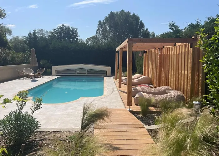 Sous Les Etoiles En Provence, Gite Les Grands Chenes