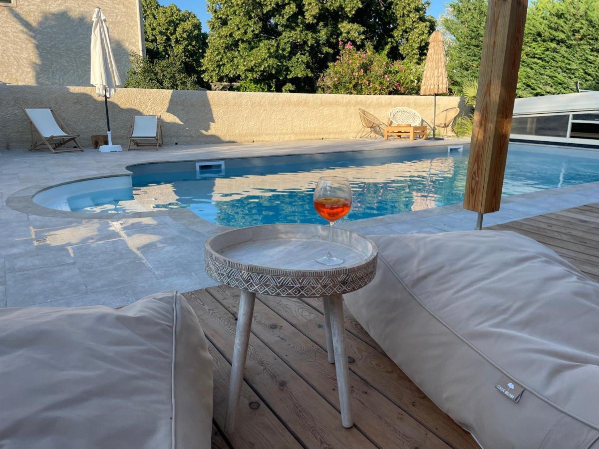 Sous Les Etoiles En Provence, Les Grands Chenes Lurs