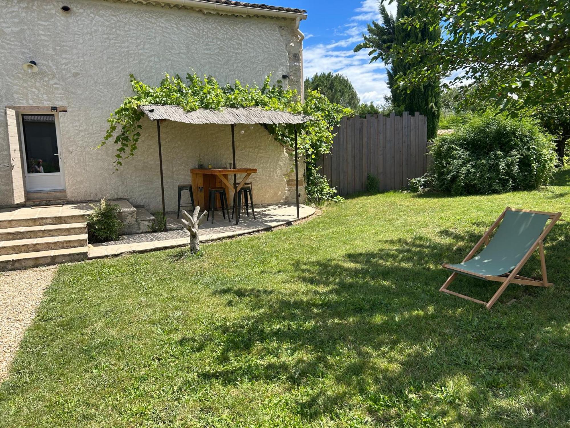 Holiday home Sous Les Etoiles En Provence, Les Grands Chenes *