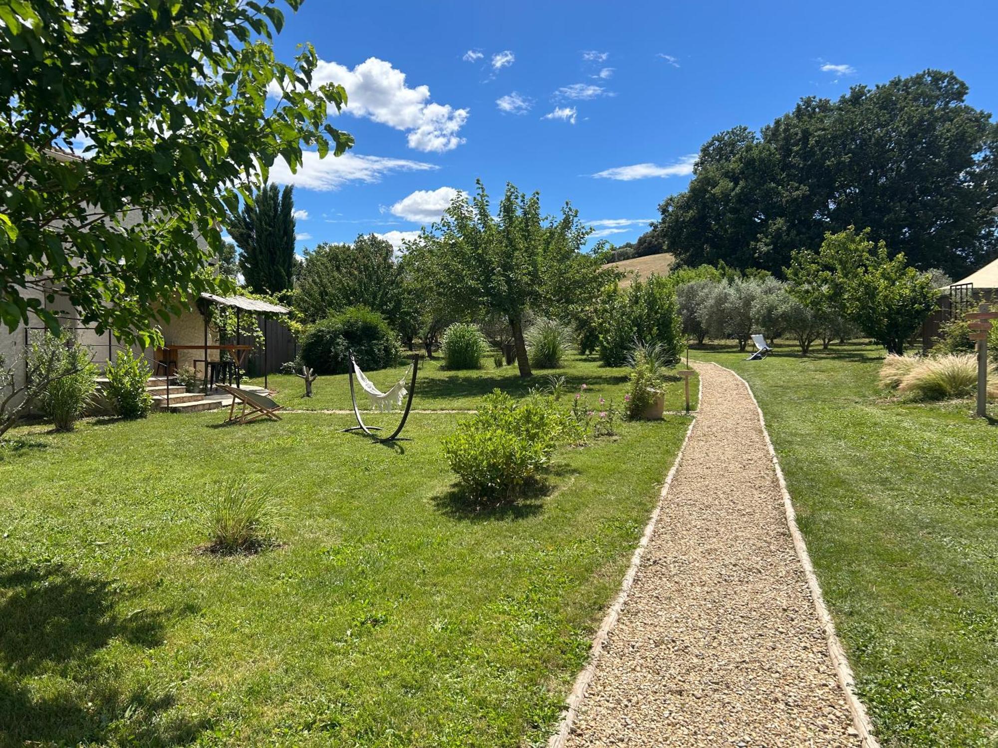 Holiday home Sous Les Etoiles En Provence, Les Grands Chenes Lurs